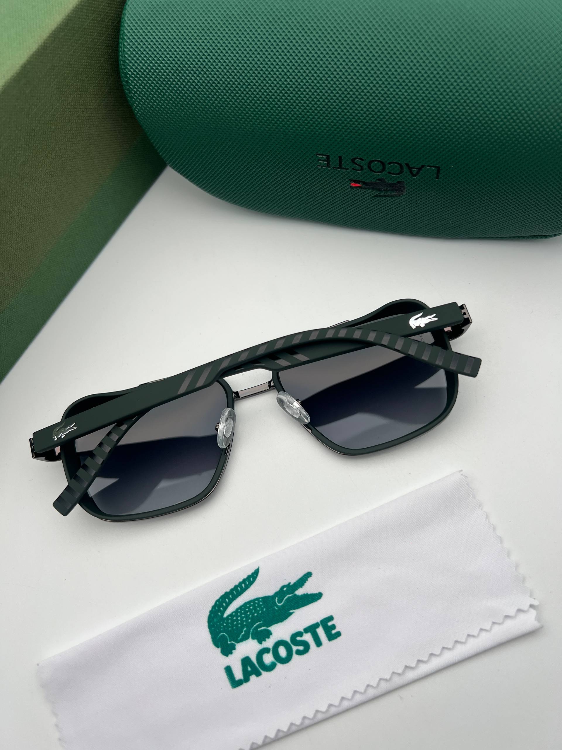 سبز د برند لاگوست کد 2591 - Image 1